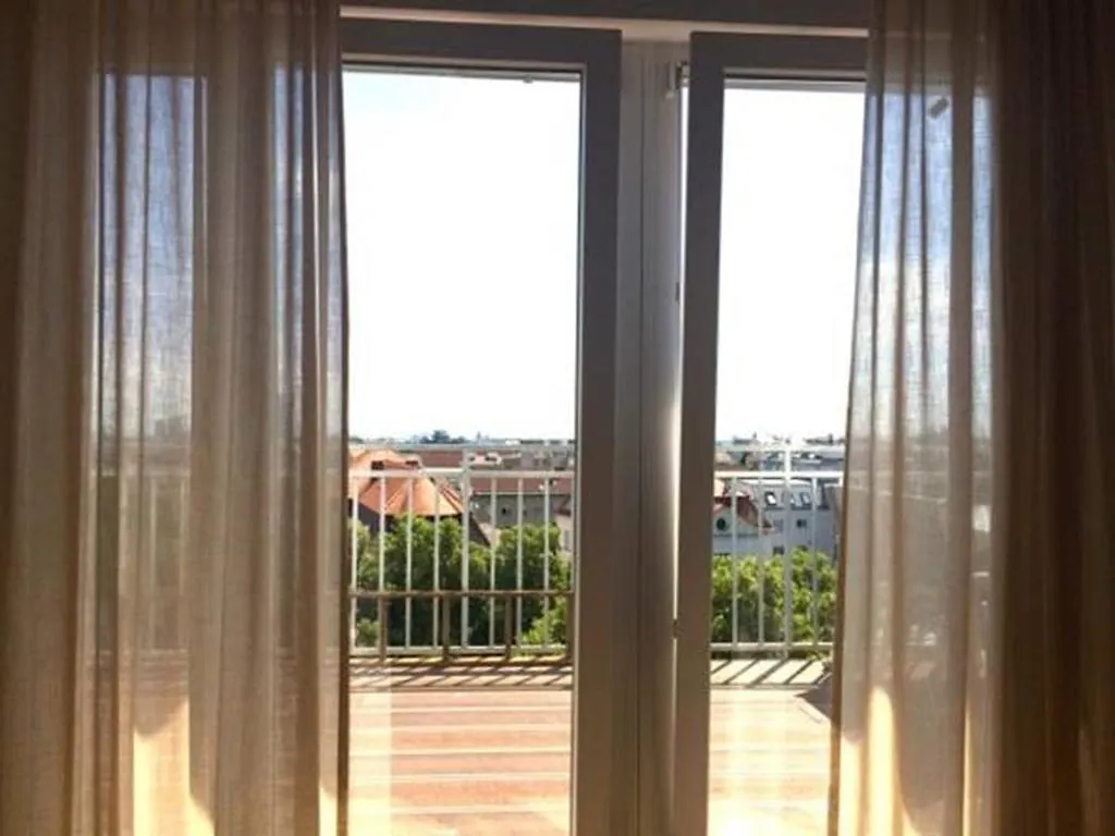 Govienna - Luxury Penthouse Apartment